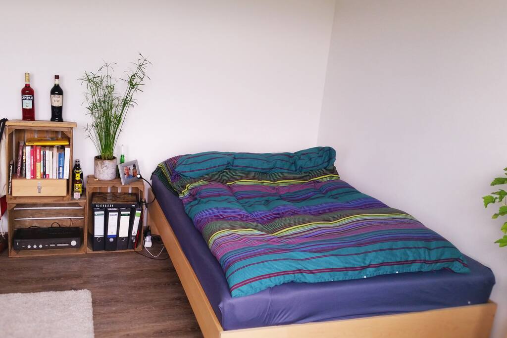 Gemütliches 140x200 Bett
