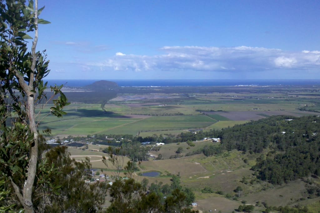 Mt Ninderry summit