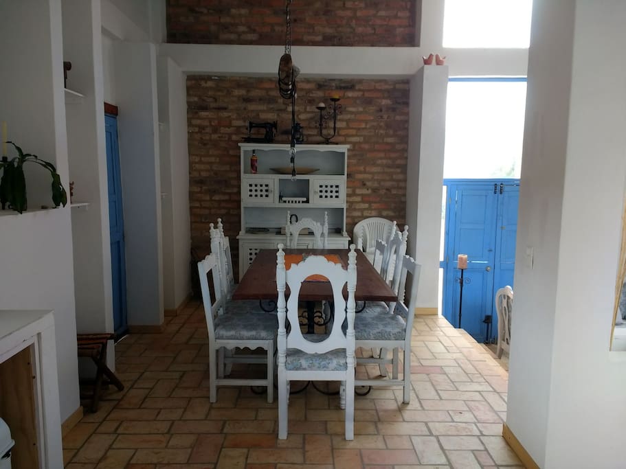 Comedor (8 puestos)