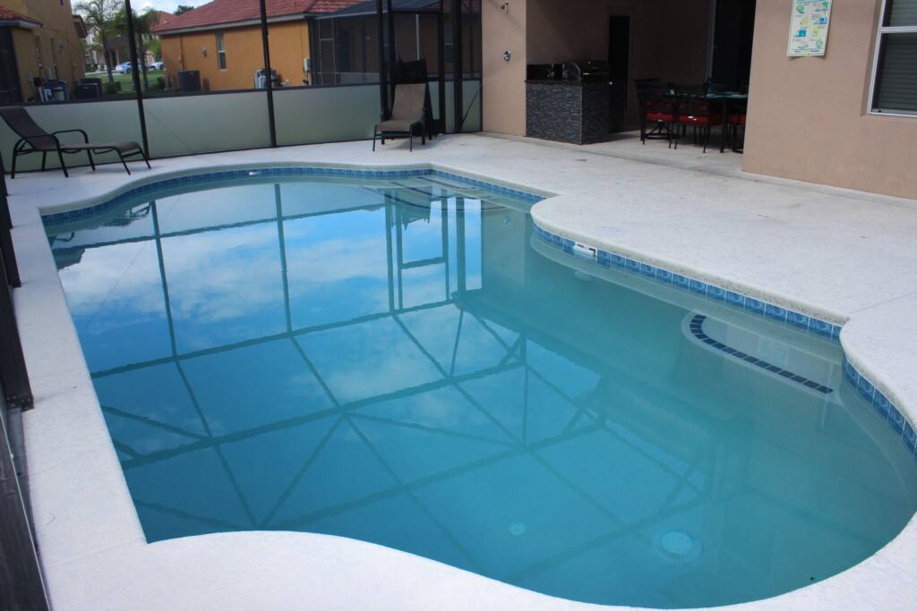 Pool, Resort, Swimming Pool, Water, Jacuzzi