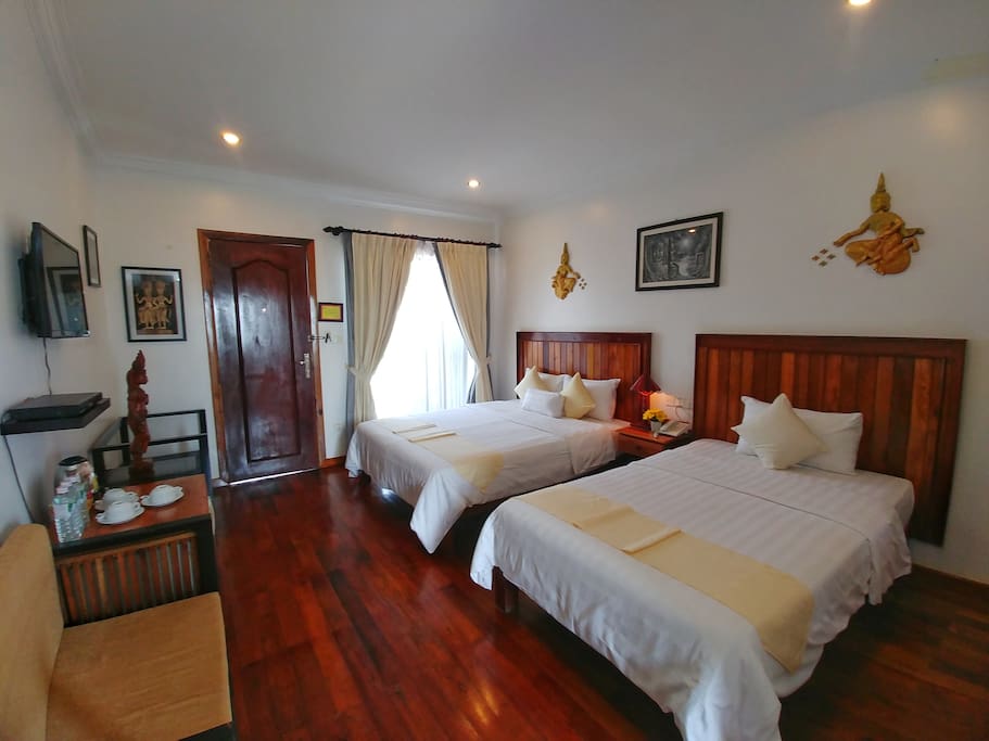 Triple Room