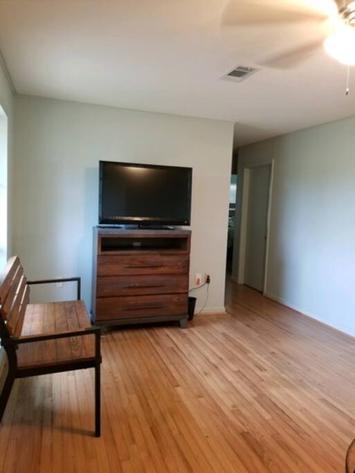 Living Room TV & Entry Bench