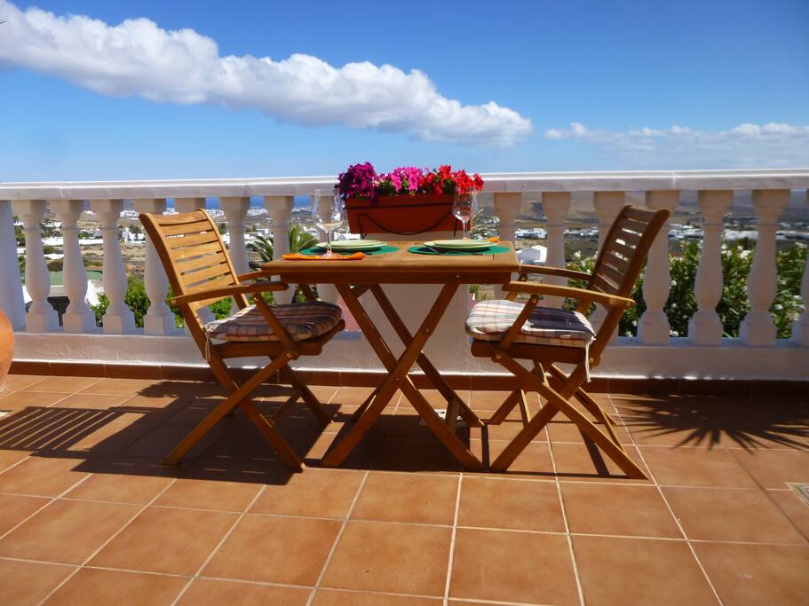 Al Fresco Dinning