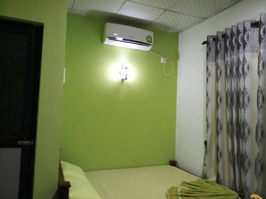 A/C ROOM