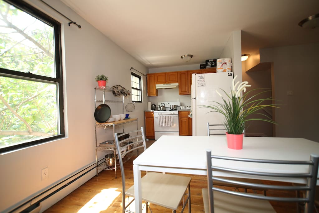 Third floor kitchen/dinning