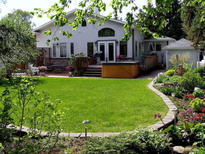 Blackfalds Vacation Rentals & Homes Alberta, Canada Airbnb