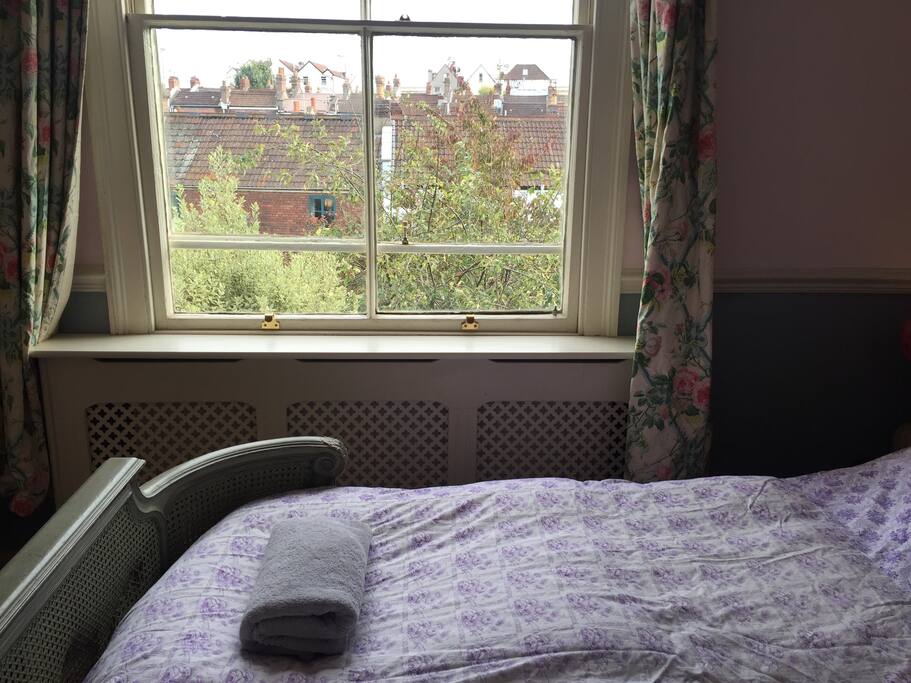 A room with a (rooftops) view