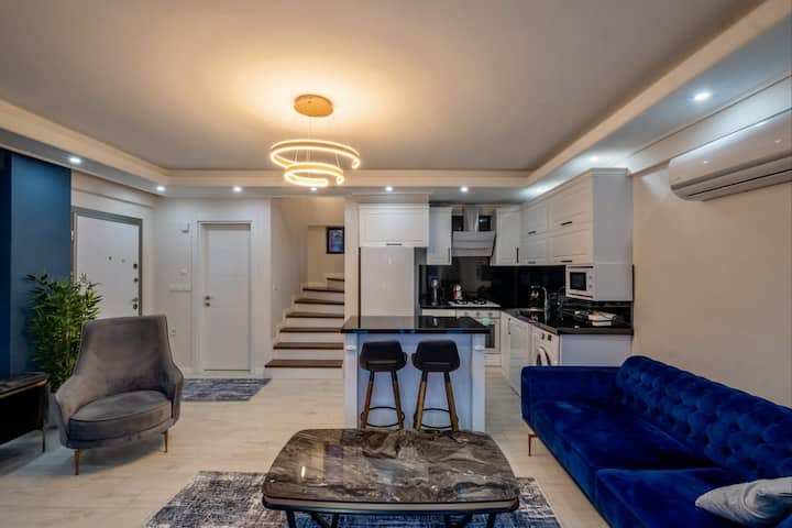 Havuz Ve Barbekü Olanağı Sunan Lüks Eşyalı Villa - Hisarönü