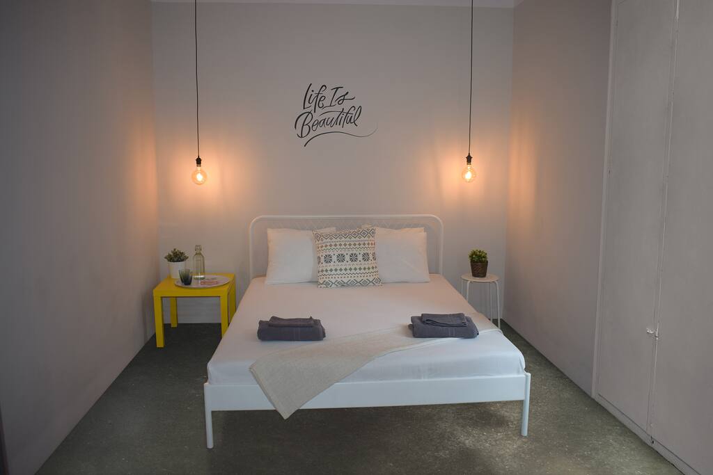 Comfy & private double size bedroom