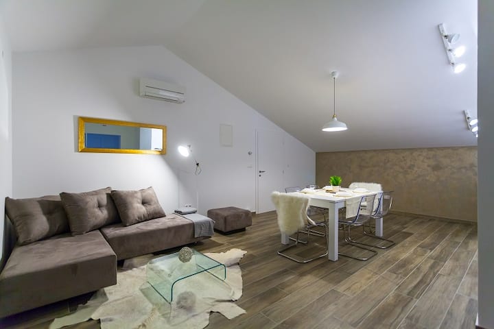 Dnevni boravak - blagovaonica