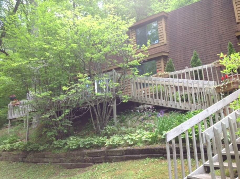 Lake Sequoyah Lodge