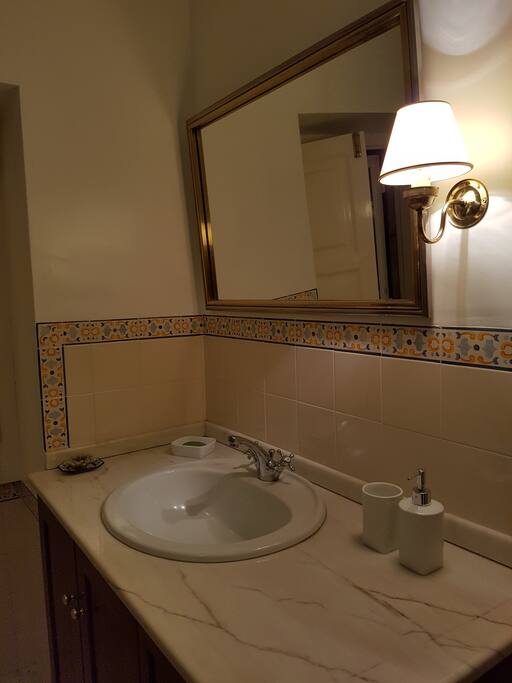 Wc comum com banheira