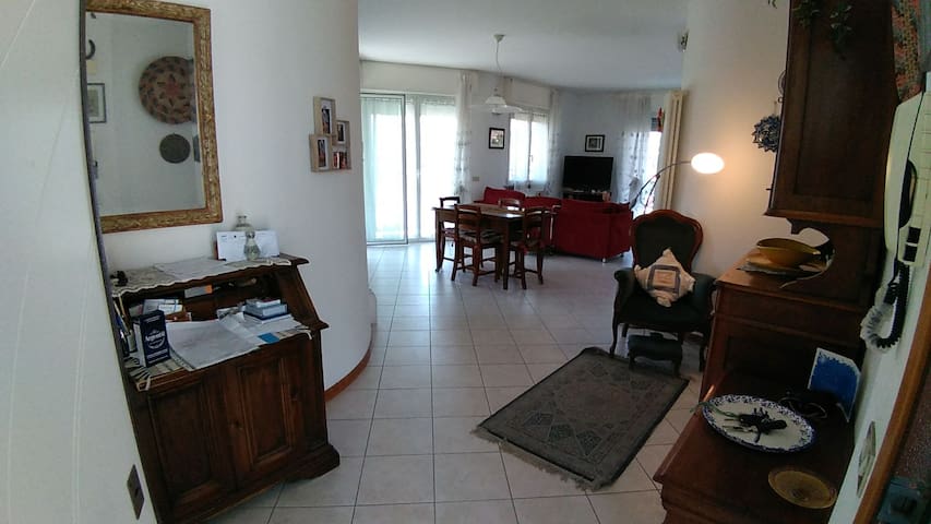 Bright & relaxing apartment with view