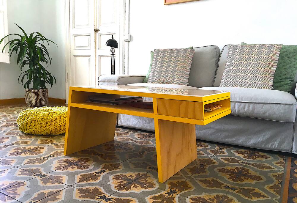 Coffee table designed by Thomas Keis.