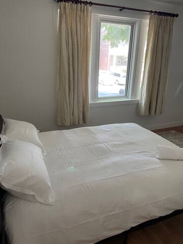 Lovely 3-Bedroom Vacation Home with Balcony gallery image 2