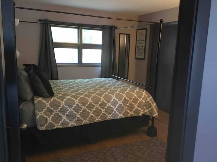 غرفة النوم 1