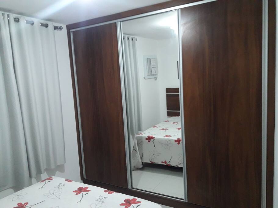 Quarto mobiliado