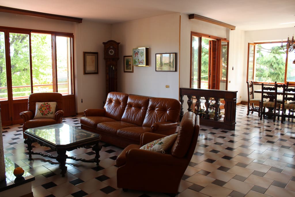 Il grande salone -
Livingroom