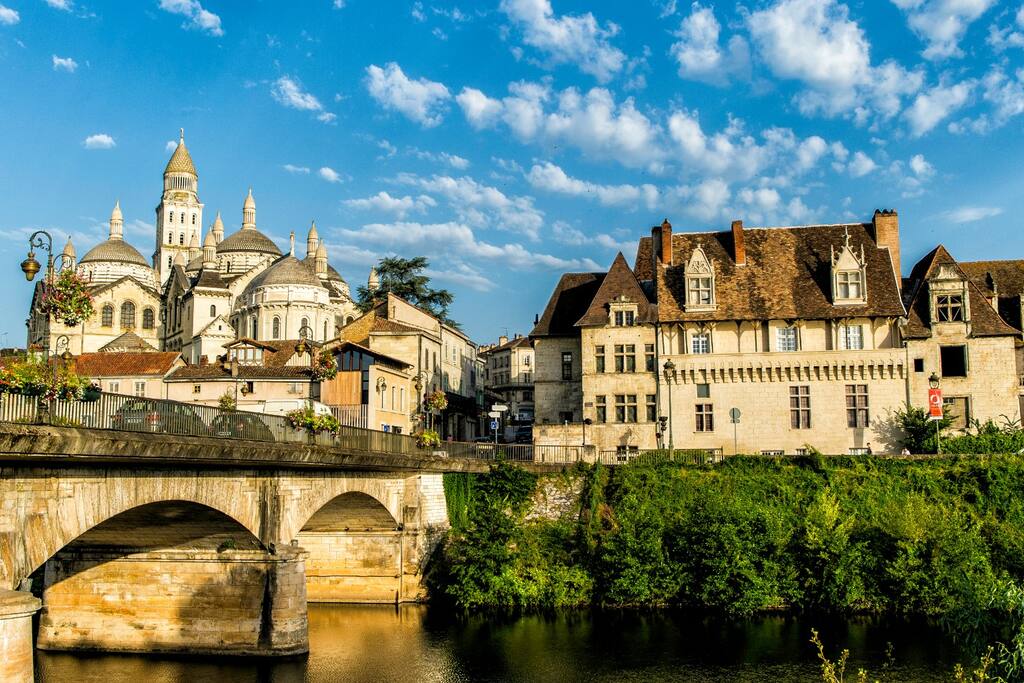 Ville de Périgueux et sa cathédrale Saint-Front