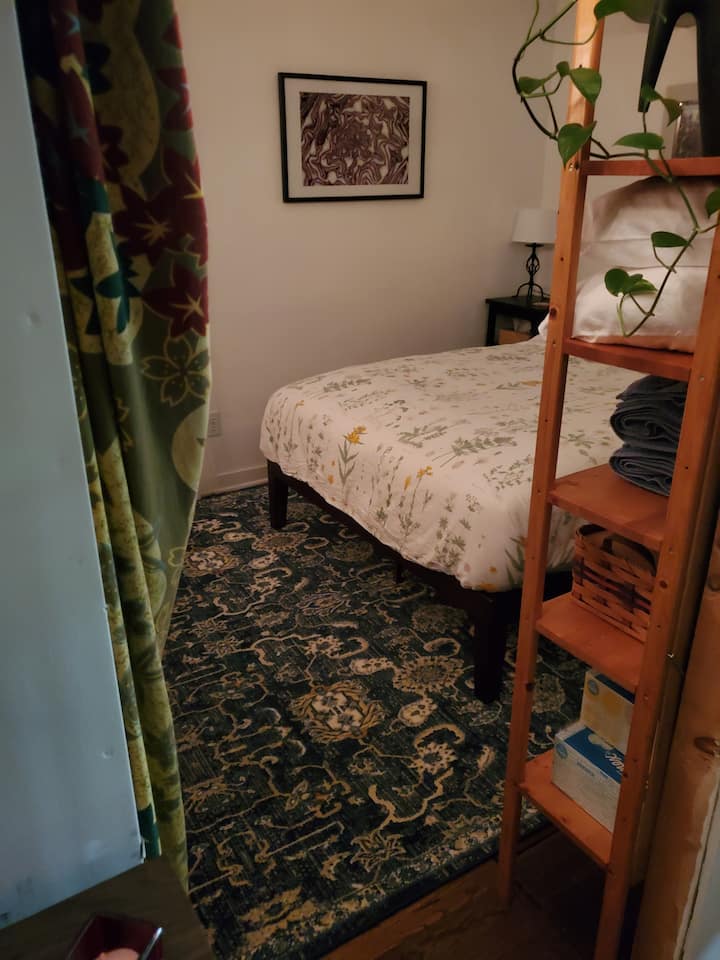 Entering the partitioned bedroom.