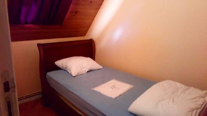 спална соба 3 кревет 90 2 кат