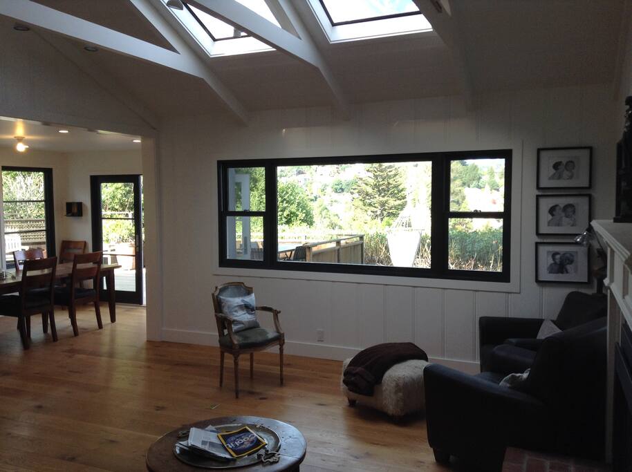 Main living room looking towards dining room with views of Mt. Tam