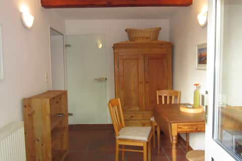 Leistungsstarkes Airbnb: The refuge, central Altona old town, self check-in in Hamburg
