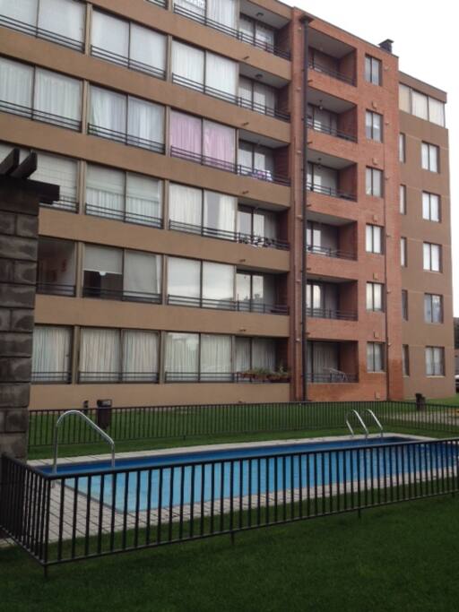 Departamento ubicado en un exclusivo barrio de San Pedro de La Paz