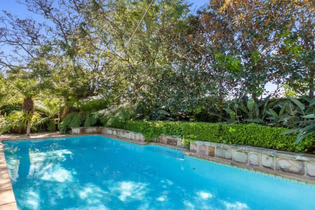 Heated swimming pool