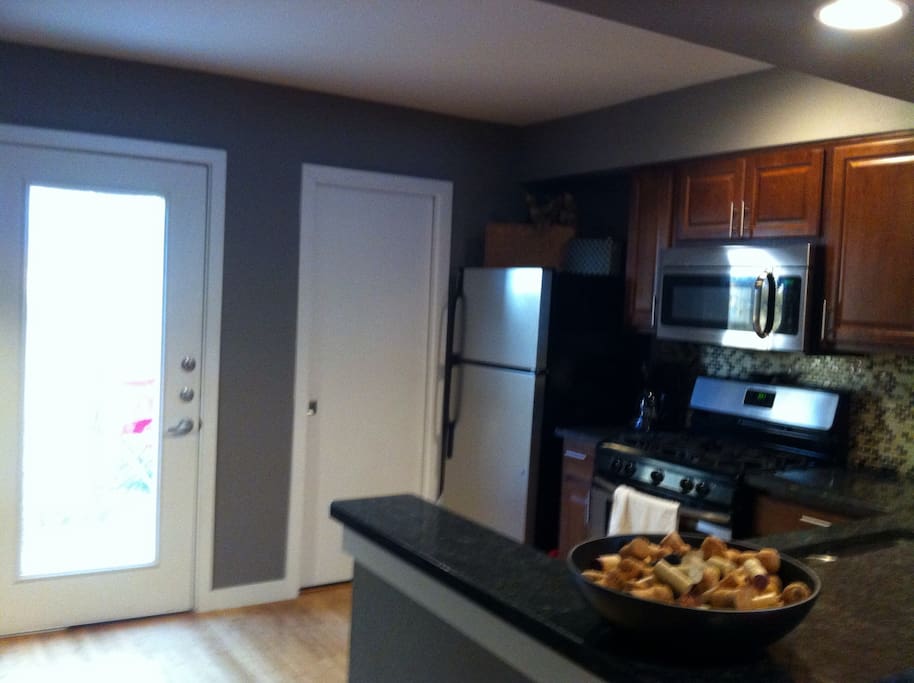 Kitchen-door opens into private yard