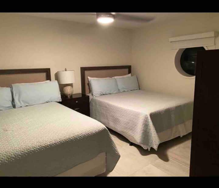 غرفة النوم 2