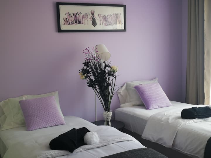 Twin room