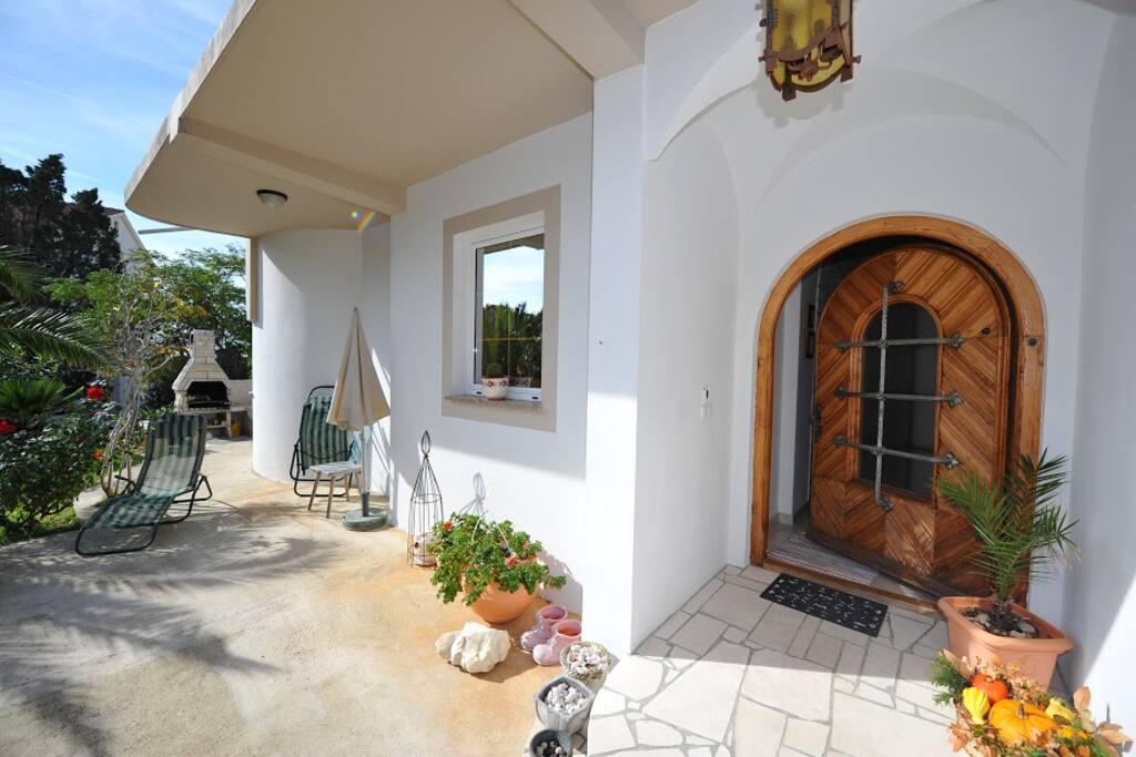 Entrance to the apartment
