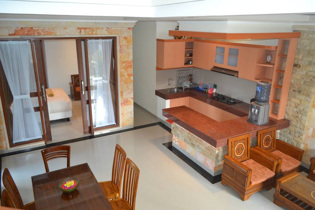 share kitchen & dining