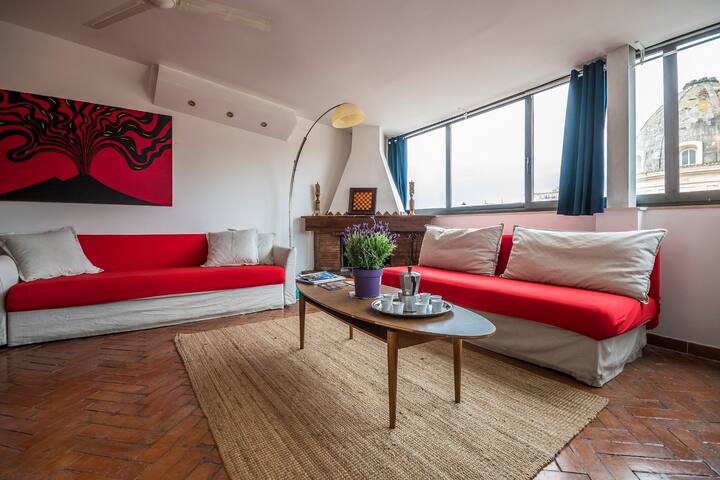 Panoramic terraced apartament in Naples Center gallery image 5