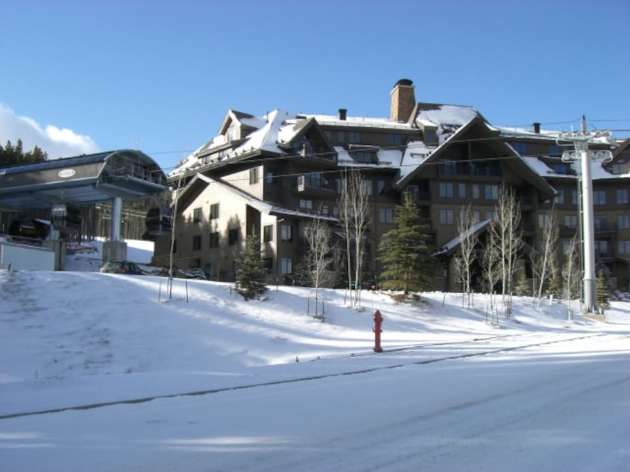 Crystal Peak Lodge at the top of BreckConnect Gondola