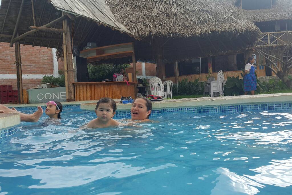 Piscina para niños con profundidad de 50 cm