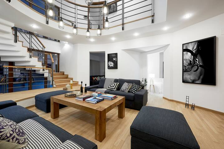 Luxury Villa Margarita gallery image 4