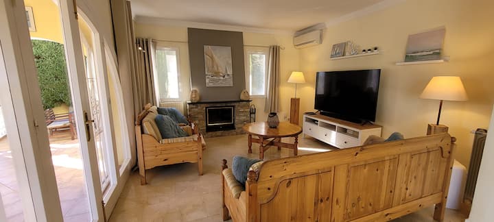 Villa De Las Terrazas - Private Pool And Garden - Moraira