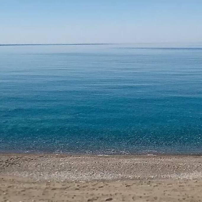 MAKRIGIALOS BEACH