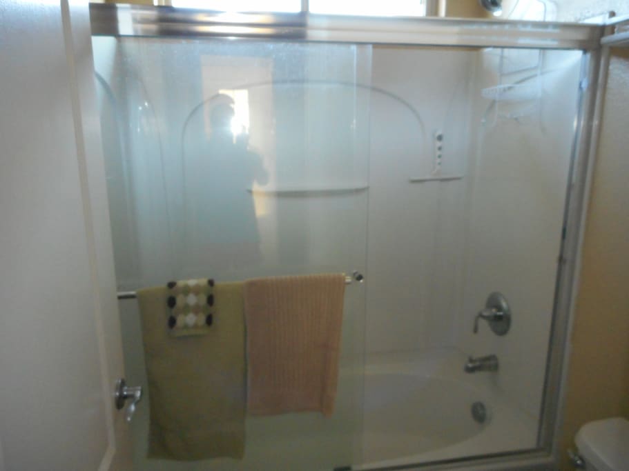 Adjacent full bath