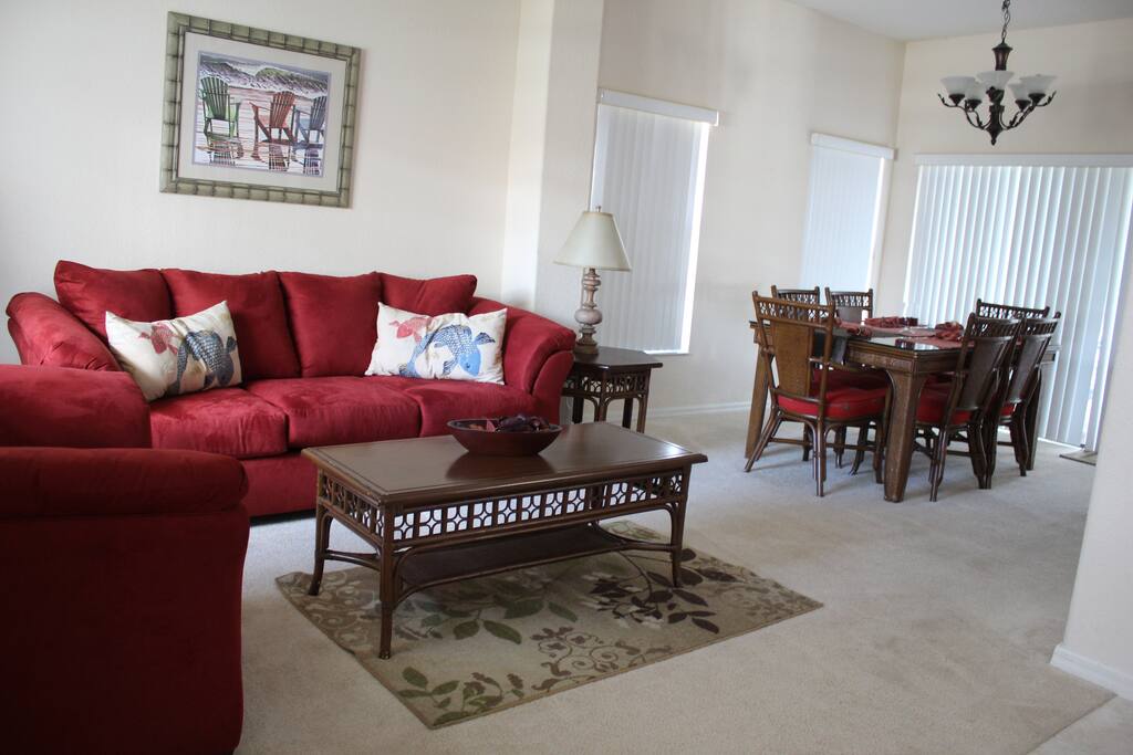 Front sitting room and dining area