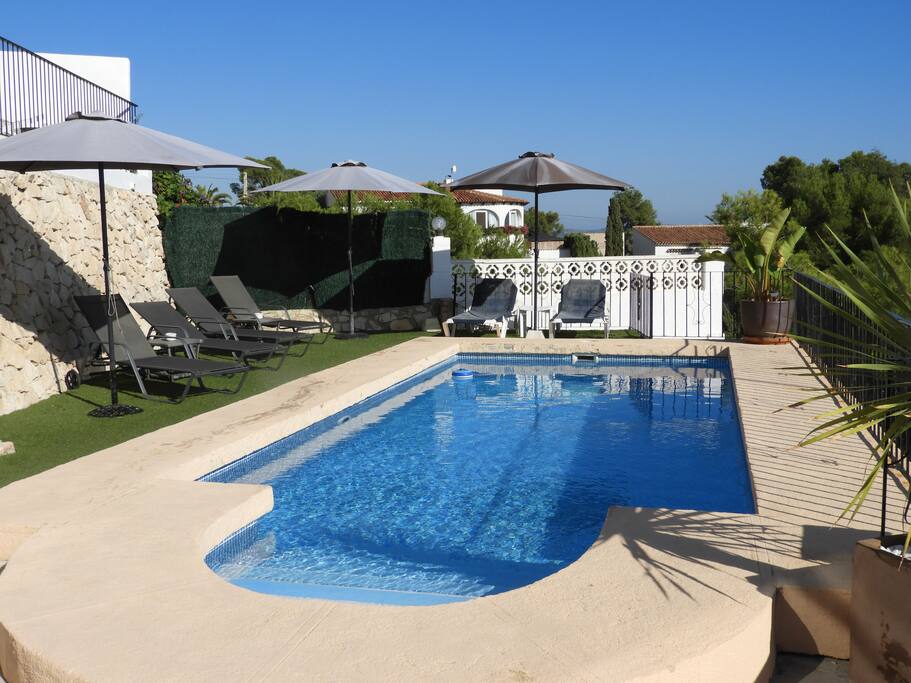 Pool-Terrasse