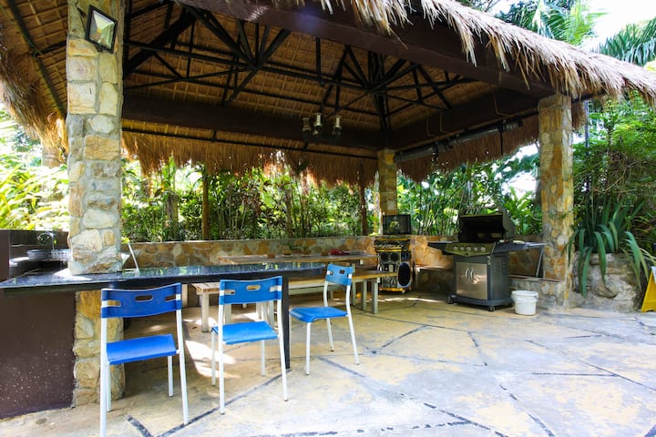 10 Best Resorts With Pool In Lipa, Philippines - Updated 2024 | Trip101