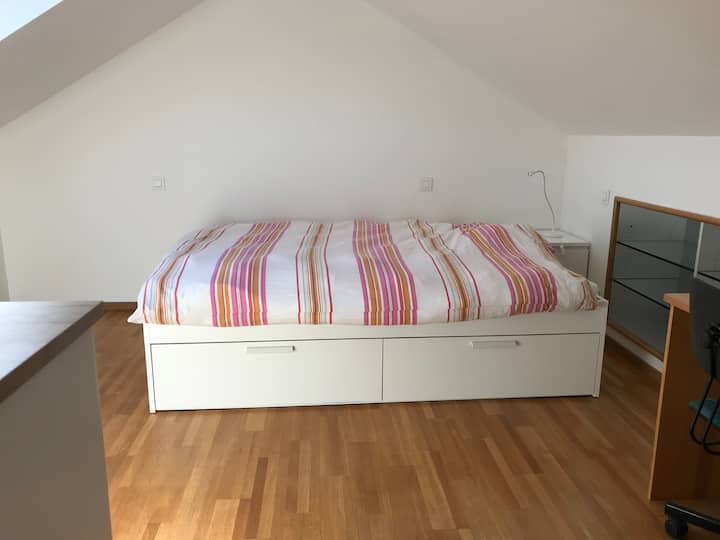 Studio Cosy Full éQuipé Parking Facile, Aéroport - Zaventem