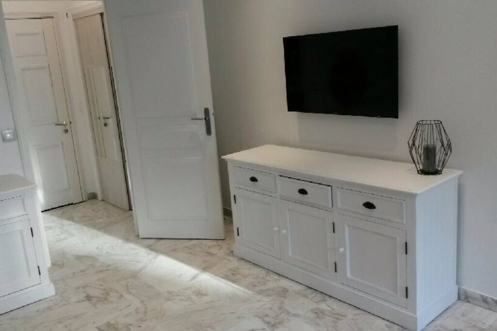 Vous pouvez profiter d un moment de détente en regardant la tv