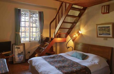 Joyful Room, Wisdom Garden, Yuli