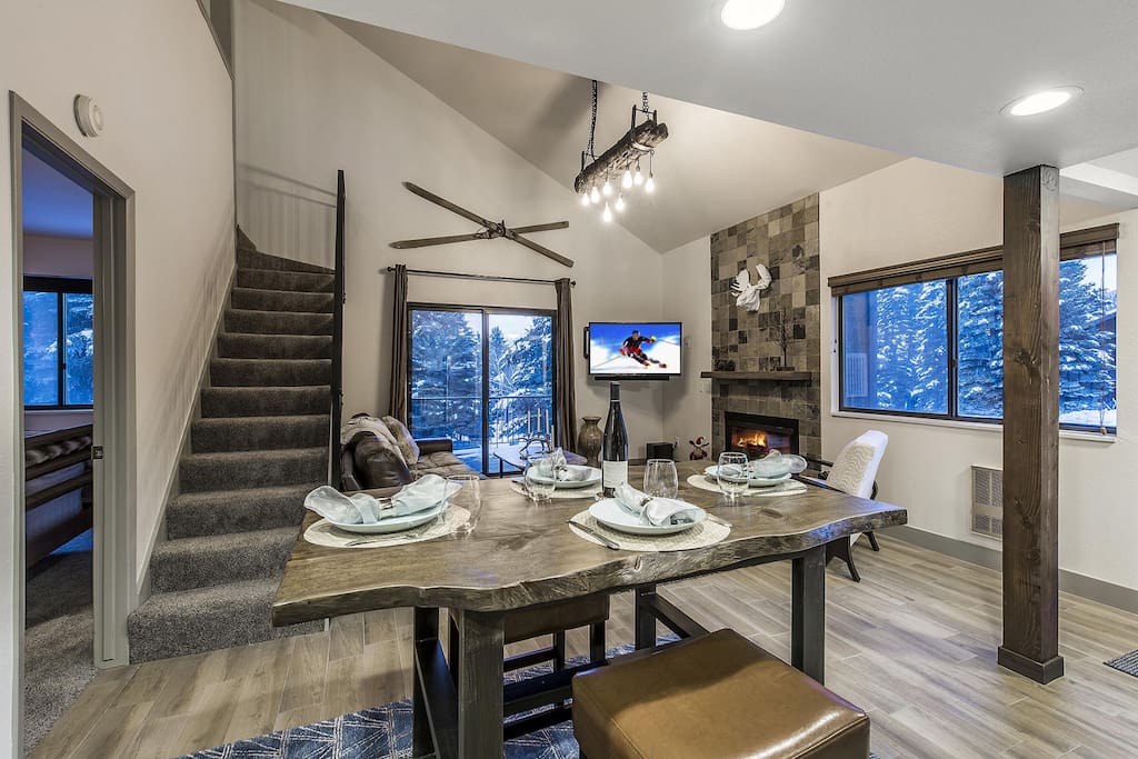 Dinning table for 4