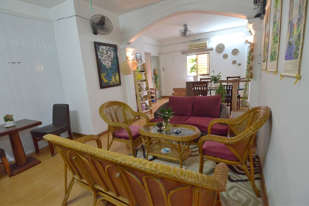 sitting area