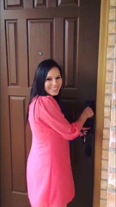 Master Lock Box Code at the Front Door, so You have the Flexibility & Privacy of Self-Check In like Your Own Home!